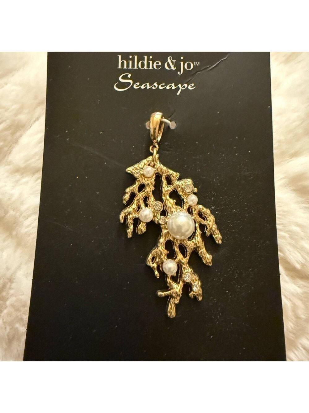 Hildie & Jo Gold Pendant
